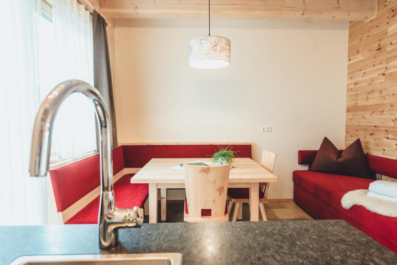 Hotel Hiasl Zirbenhuette à Hochrindl Extérieur photo